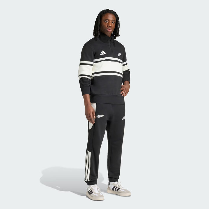 Adidas All Blacks Leisurewear Sweatshirt 1/4 Zip Heren